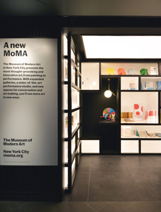 VICTORIA DOCKSIDE / K11 MUSEA : MoMA Design Store Kong | Works | SIRIUS LIGHTING OFFICE